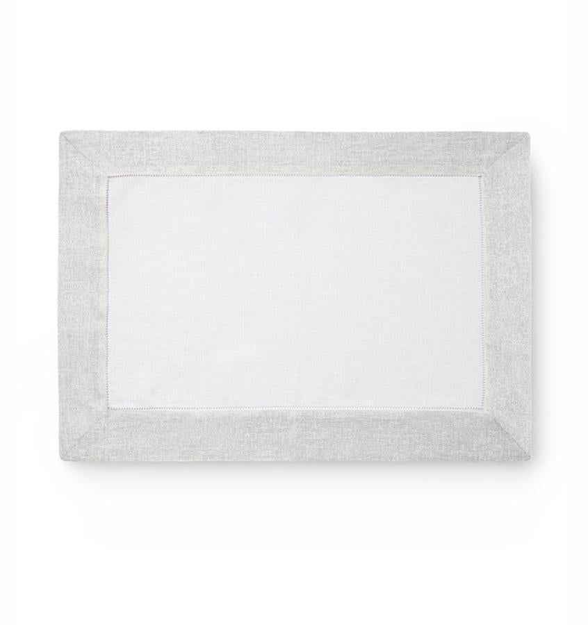 variant__white/silver