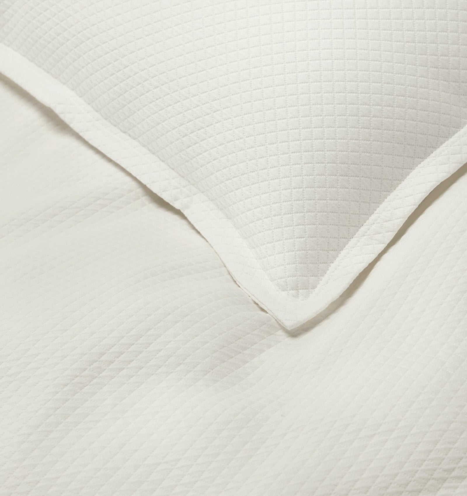 Rombo Coverlet