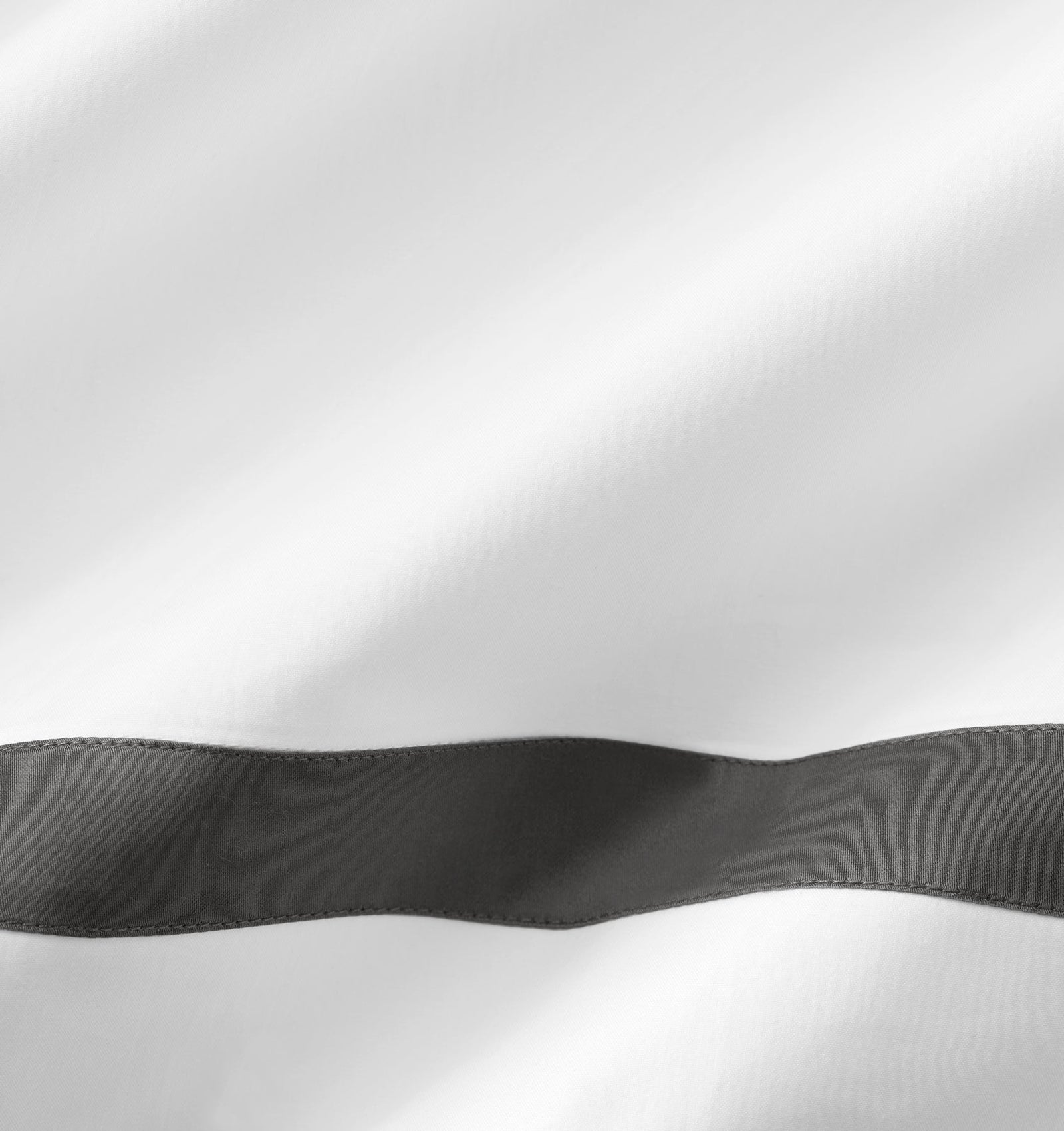 variant__white/charcoal