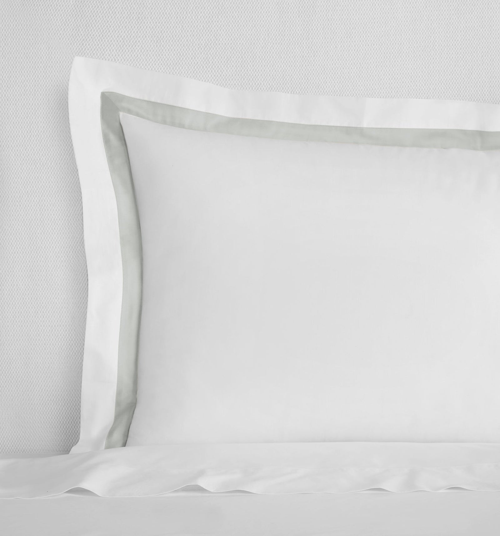 variant__white/lunar