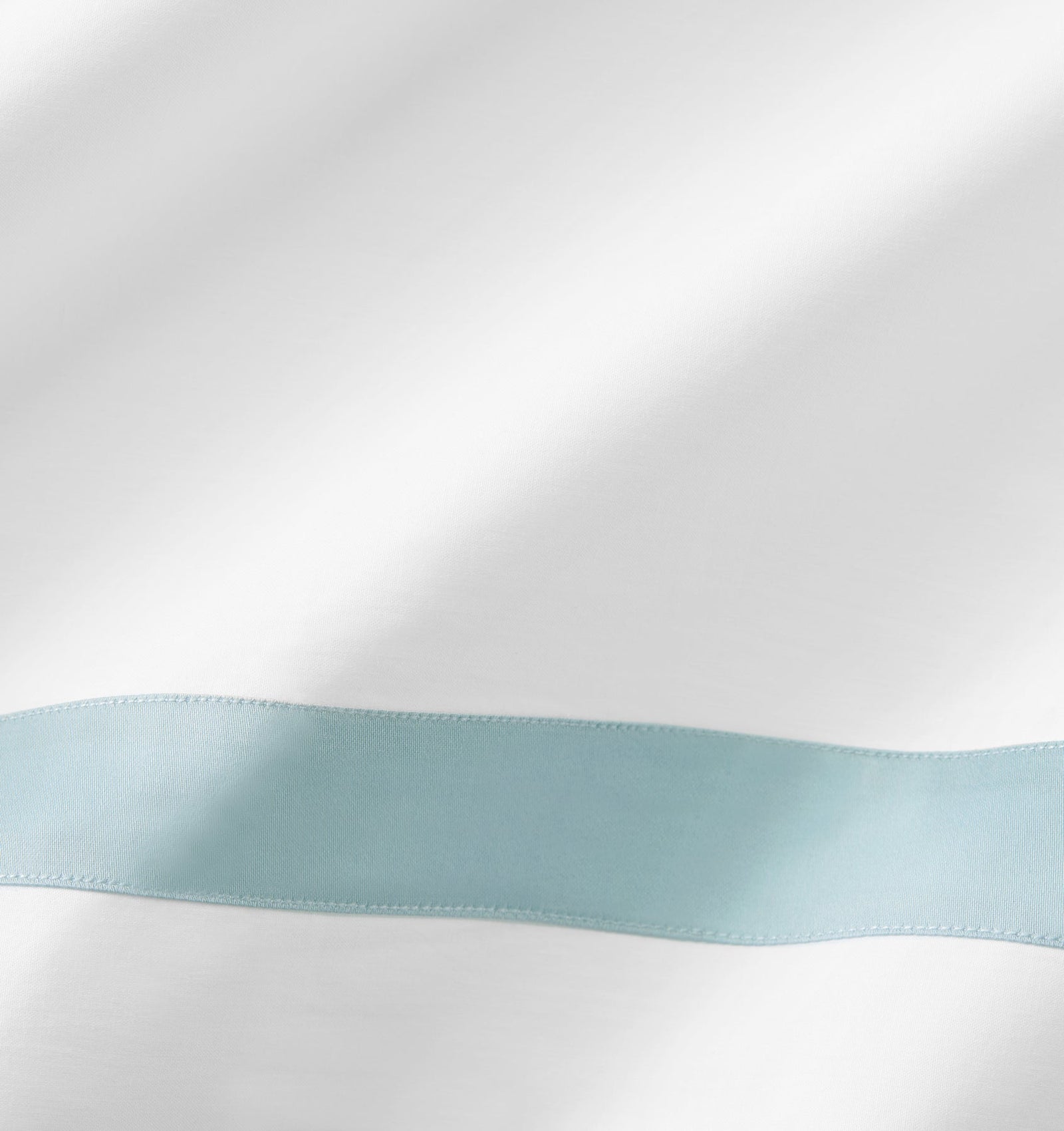 variant__white/poolside